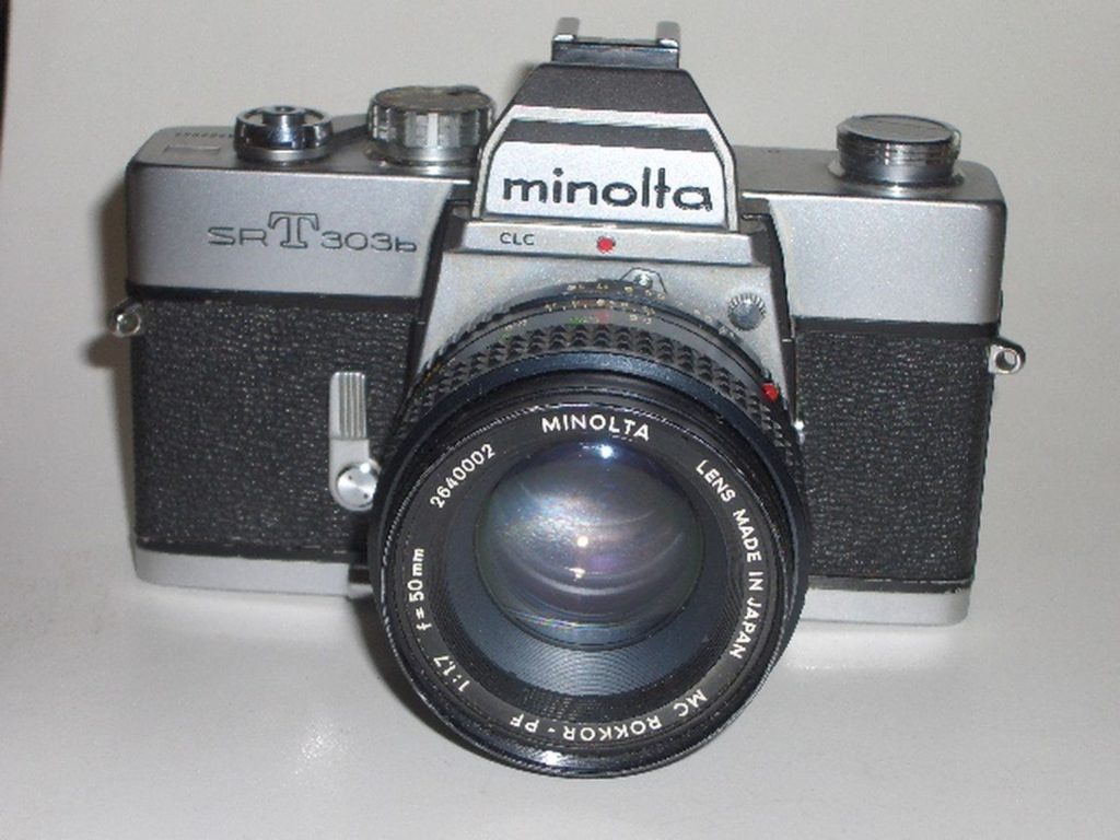 Minolta SRT 303b