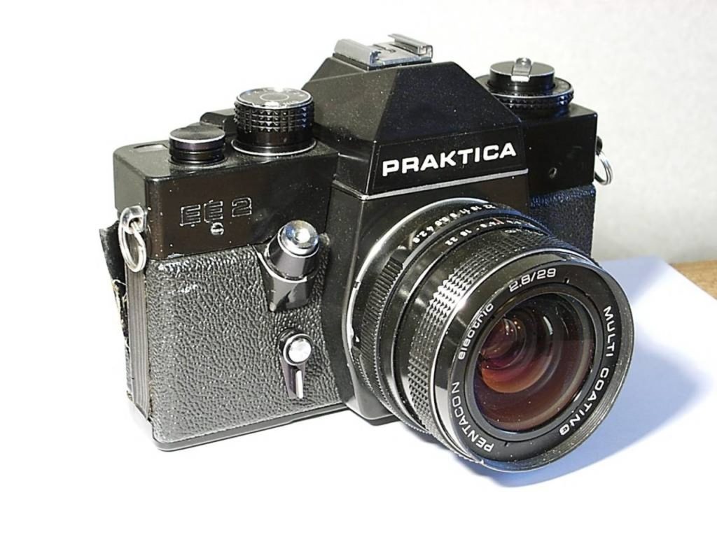 Praktica EE2